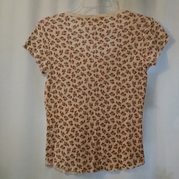 Top - Picture 2 of 3